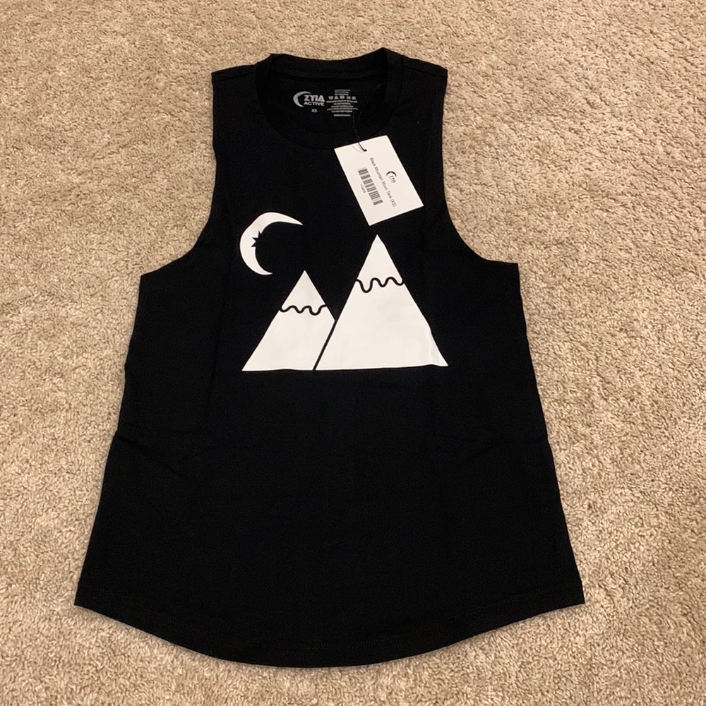 Zyia Mountain Moon Tank NWT XS